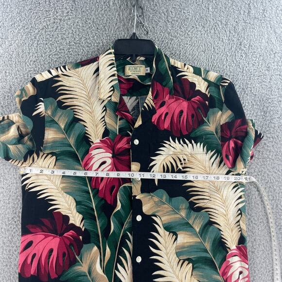 Newt at the Royal hawaiian Shirt size M Colorful USA Cotton Resort Vacation - Picture 3 of 11